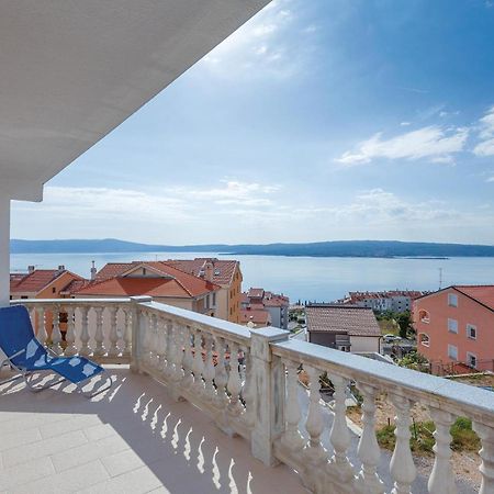 1 Bedroom Cozy Apartment In Crikvenica Extérieur photo