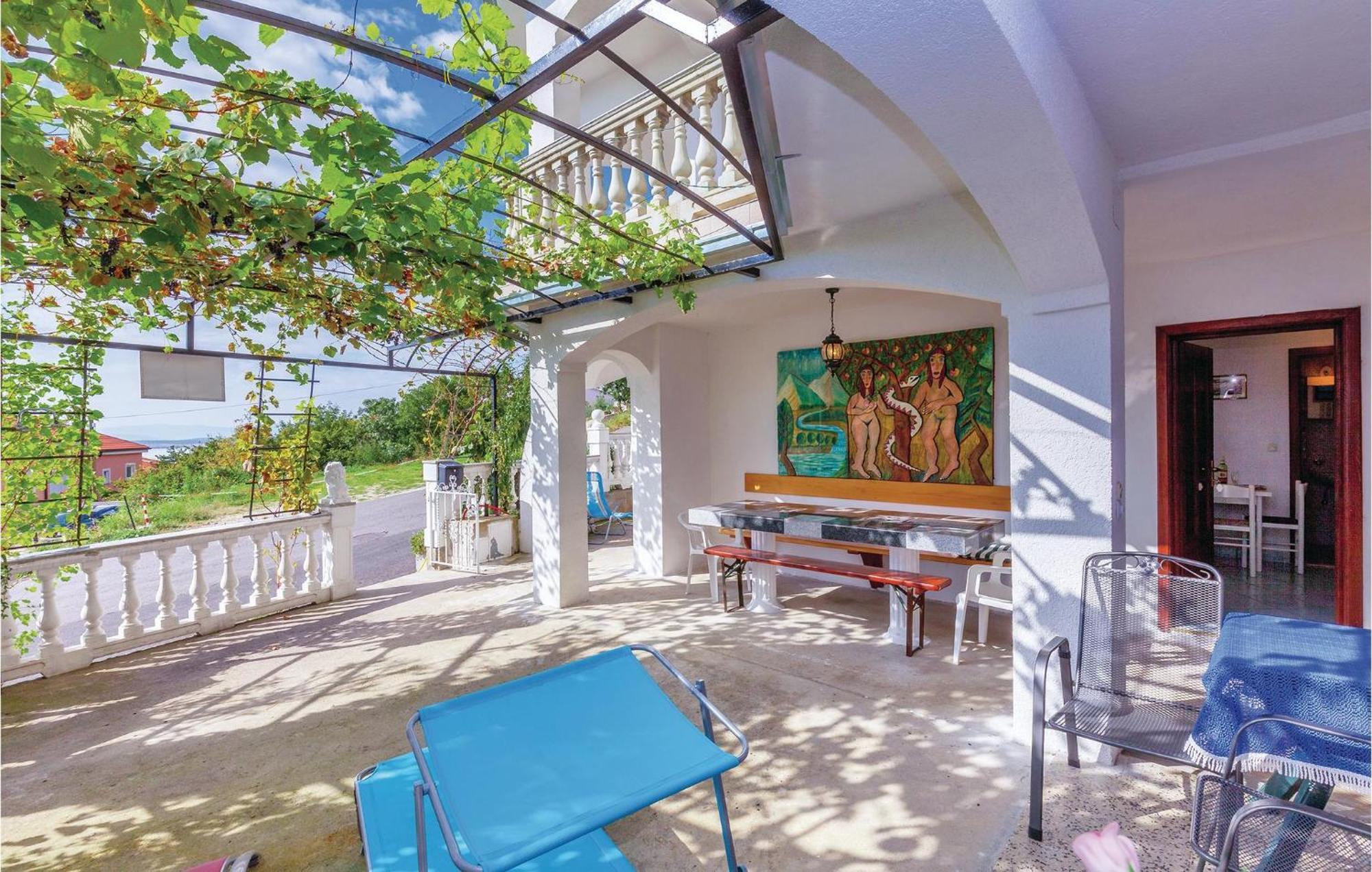 1 Bedroom Cozy Apartment In Crikvenica Extérieur photo